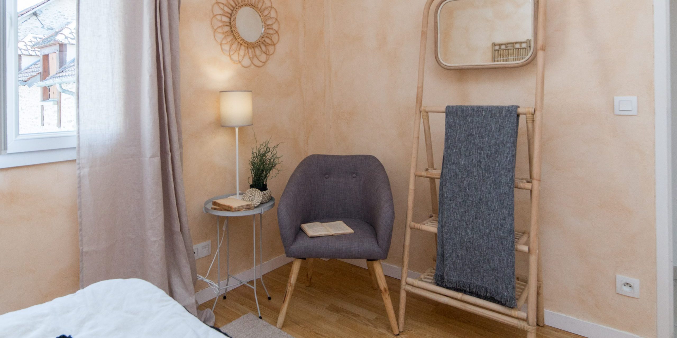 Chambre parentale 2 Après CHEPTAINVILLE par HOMESTAGING DECO FRANCE