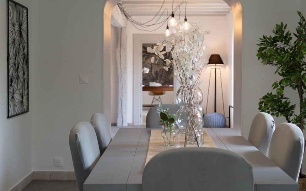 Salle à manger vers salon DRAVEIL Après Réseau HOMESTAGING DECO FRANCE