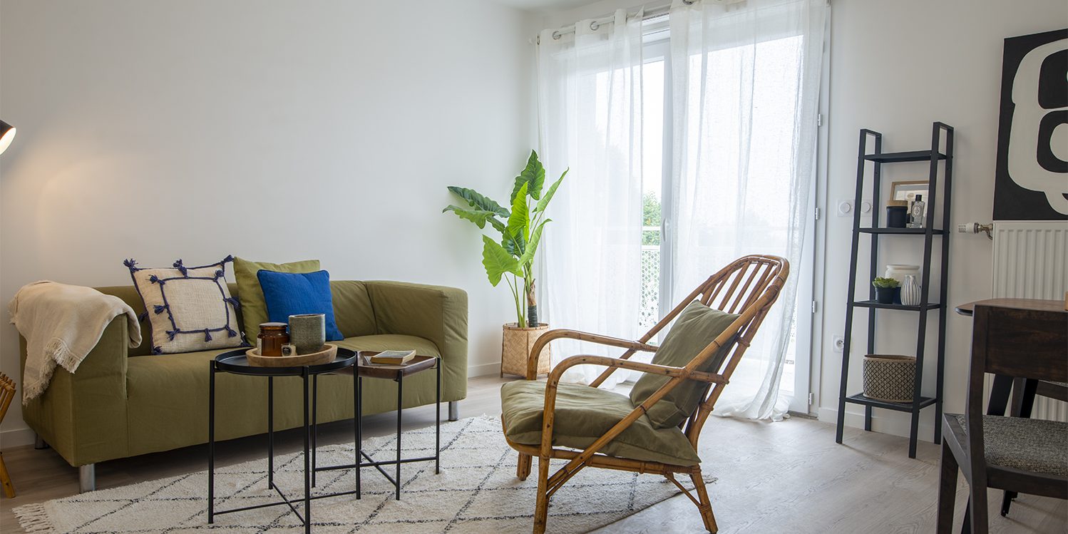 Séjour 2 Bobigny après par HOMESTAGING DECO FRANCE