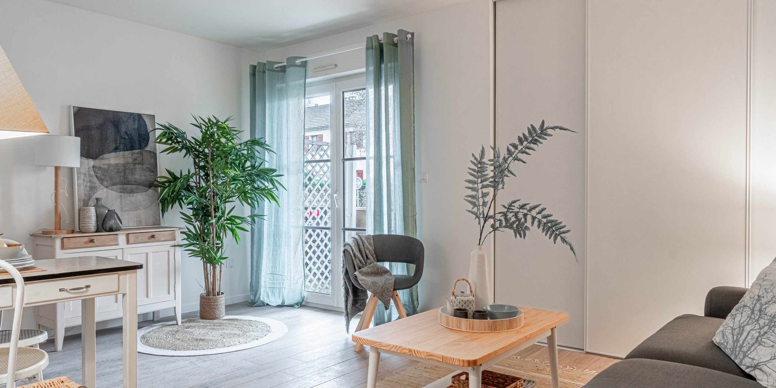 Couverture Studio St Germain les Arpajon après HOMESTAGING DECO FRANCE