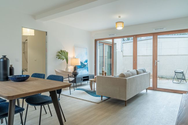 Séjour 2 SGDB Promoteur Après Réseau HOMESTAGING DECO FRANCE