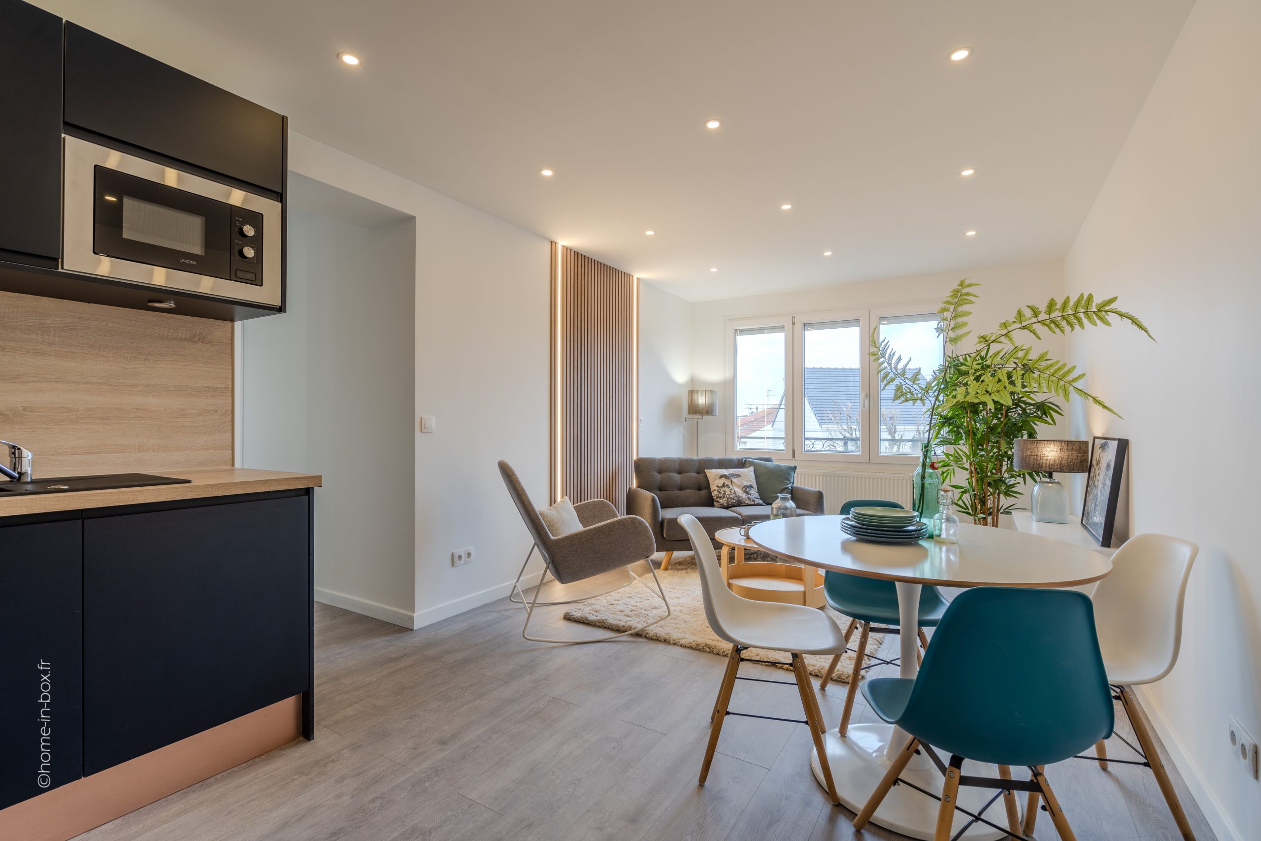 Séjour Morsang 1er étage après HOMESTAGING DECO FRANCE