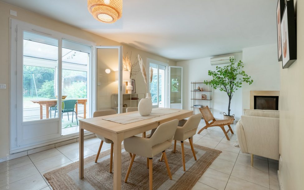 Maison Villemoisson séjour 1 aprés réseau HOMESTAGING DECO FRANCE