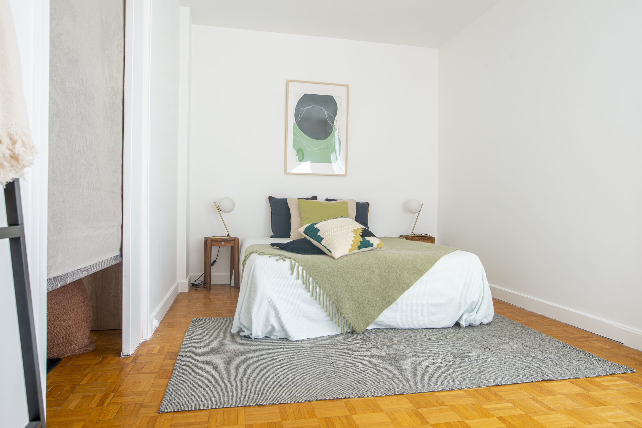 Chambre 1 St Cloud après réseau HOMESTAGING DECO FRANCE