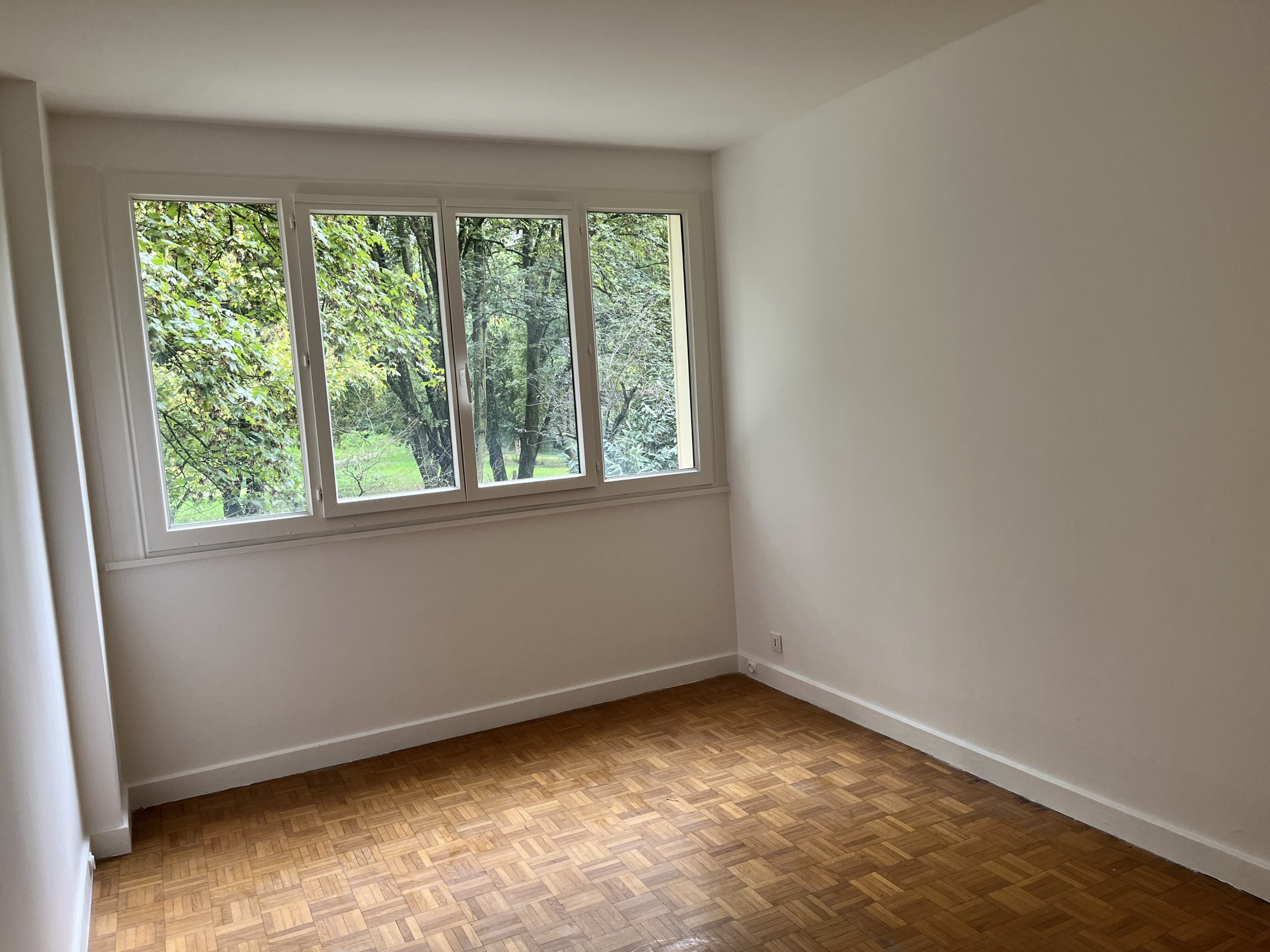 Chambre 4 St Cloud avant