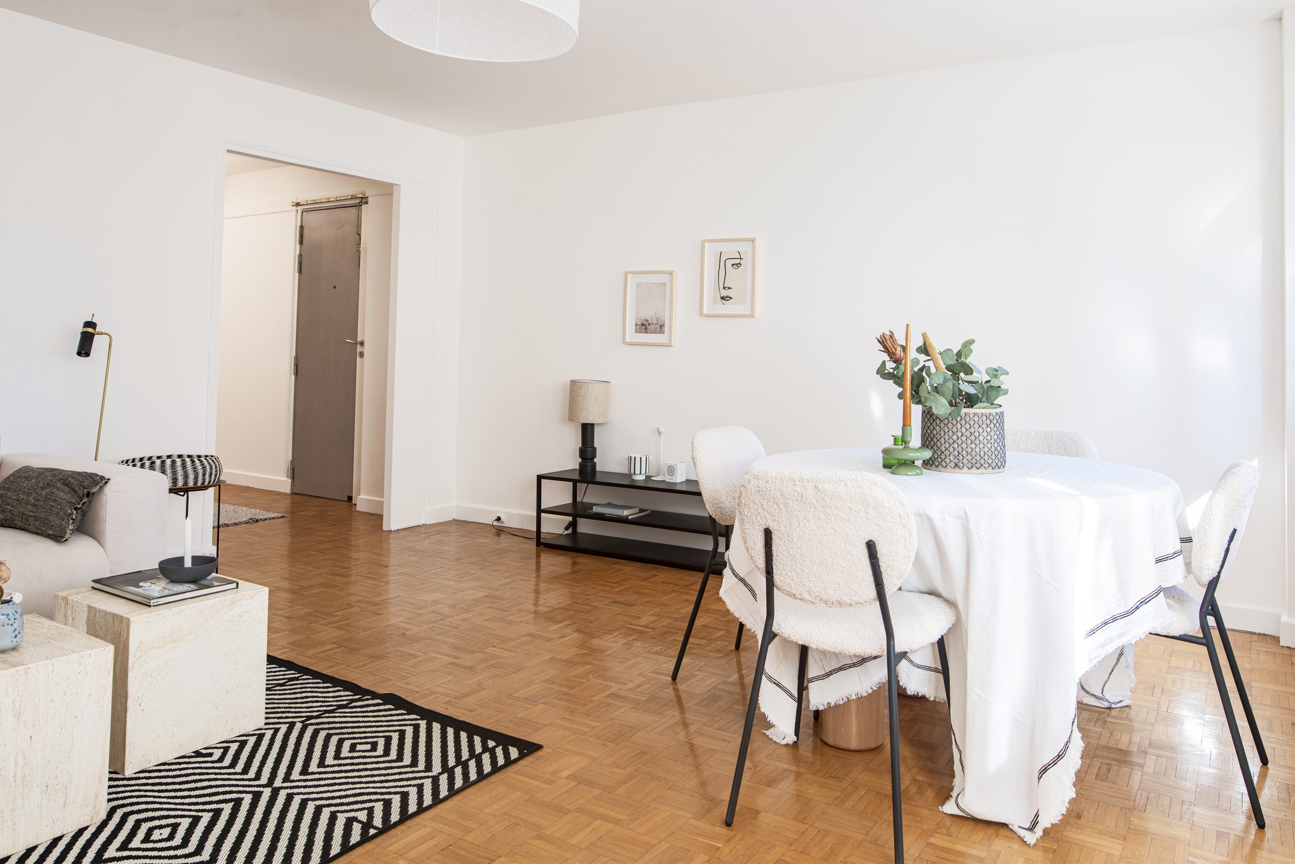 Salon 4 St Cloud après réseau HOMESTAGING DECO FRANCE